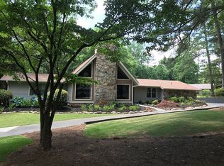 100 Chipstone Ct, Peachtree City, GA 30269