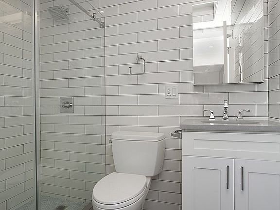 5th image of 99 Suffolk St APT 6E