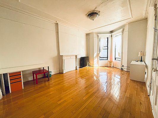 2nd image of 430 60th St Floor 2