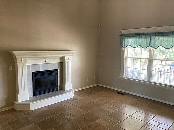 2nd image of 4701 Huntsboro Ct