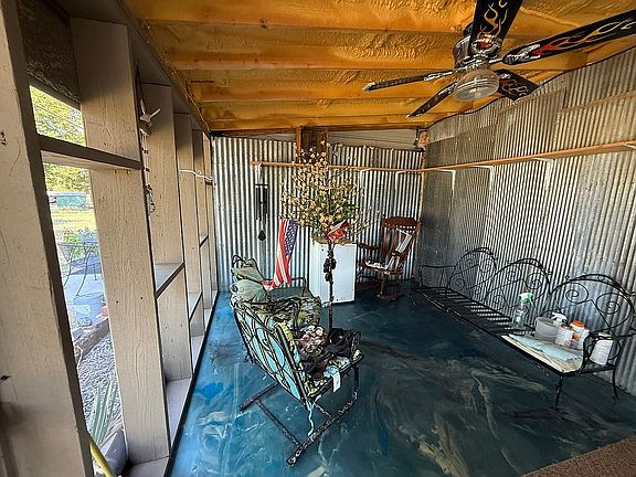 screened in porch