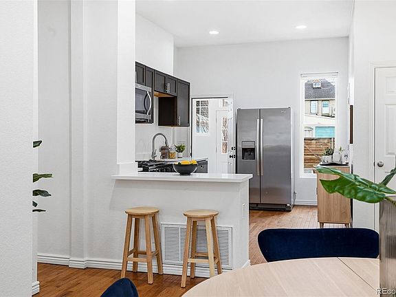3rd image of 3242 N Gilpin Street