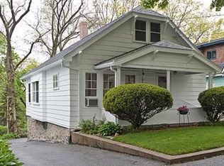 8 Carl Rd, Arlington, MA 02474