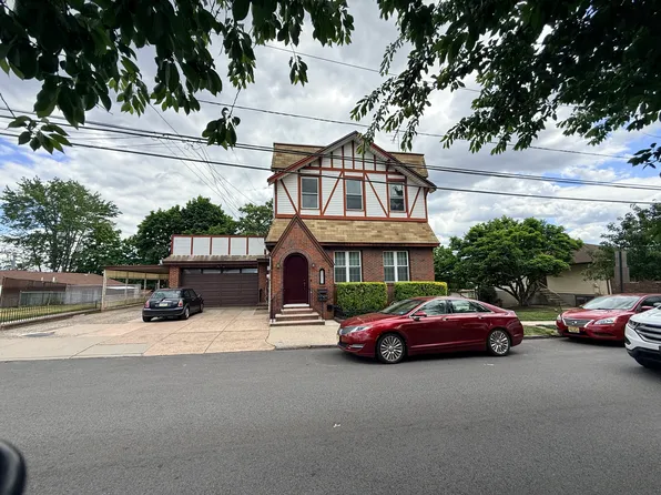 182 Farnham Ave Floor 2, Lodi, NJ 07644