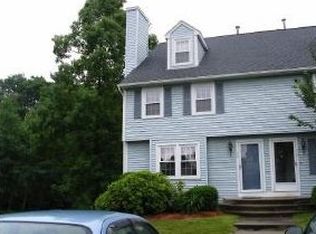 28 Foxmoor Cir, Nashua, NH 03063