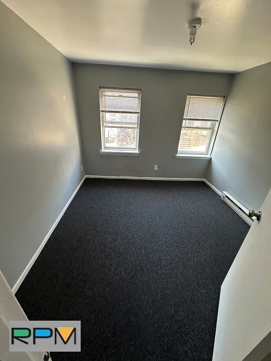 Building Photo - 1146 Shields Pl