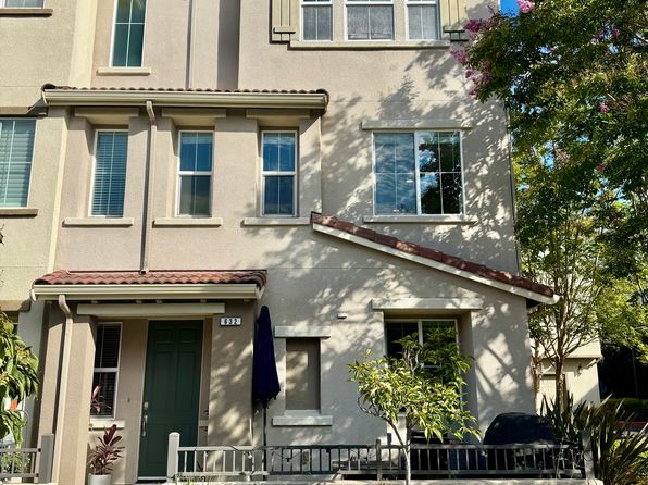 632 Moss Way