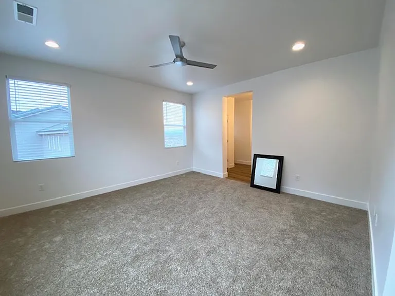 438 Stone Mountain Dr #52 — Photo 29