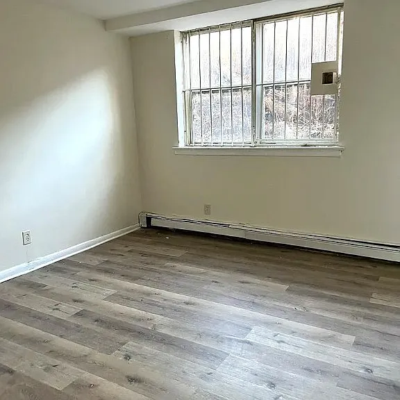 394 Stuyvesant Ave #21 — Photo 3