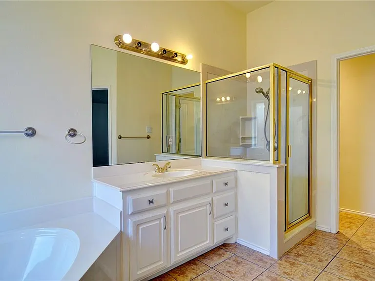 Separate Shower & Private Toilet