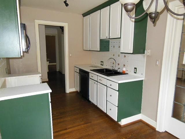 1st image of 2200 Scottwood Ave Unit 110