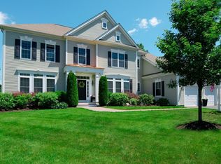 13 Robin Hill Rd, Danvers, MA 01923