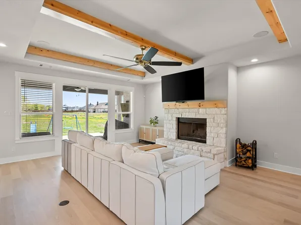 2911 Kynleigh Ln, Midlothian, TX 76065