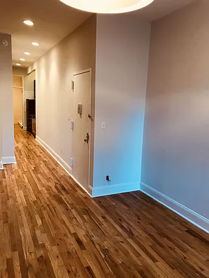 Rented by Metropolis Real Estate of Manhattan | media 15