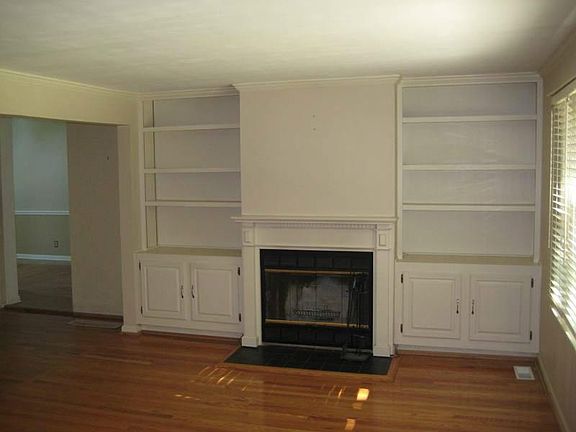 5th image of 9231 Fanchon Dr