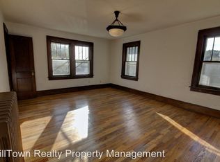 1930 3rd St APT C, East Moline, IL 61244