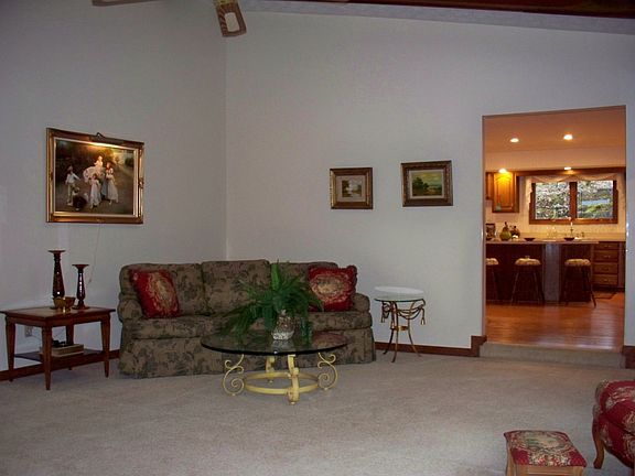 5th image of 1655 Carolina Dr