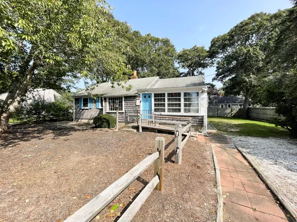 34 Woodland Drive, West Dennis, MA 02670