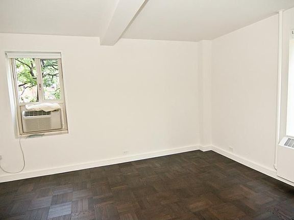 2nd image of 250 1st Ave APT 10B