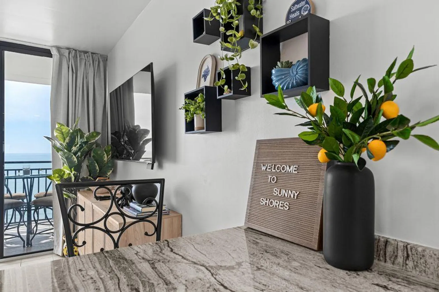 1 bed, 1.0 bath, $2,932 — Photo 4