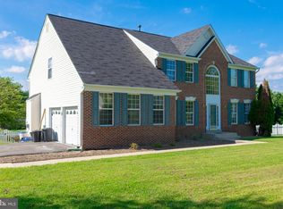 1745 Mayfair Ct, Huntingtown, MD 20639