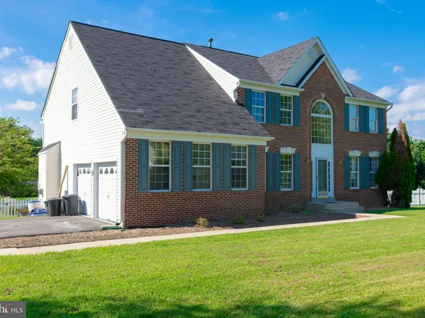 1745 Mayfair Ct, Huntingtown, MD 20639