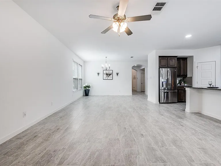 1728 Heron Way — Photo 17