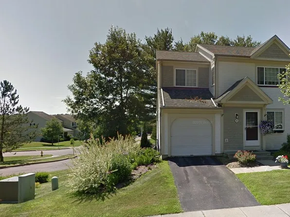 4 Steeplebush Rd, Essex Junction, VT 05452