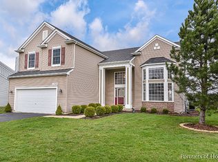11302 S Glenbrook Cir, Plainfield, IL 60585