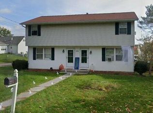 838 Squires Ave, Endicott, NY 13760