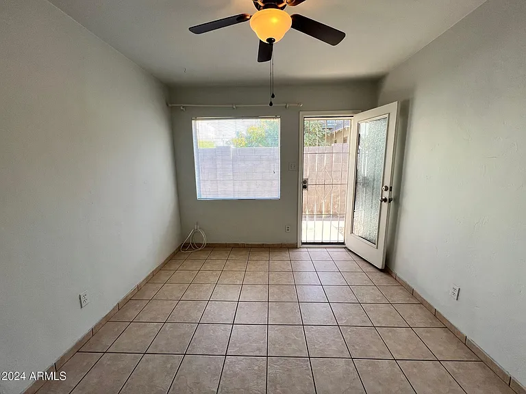 30 W Culver St #B — Photo 17