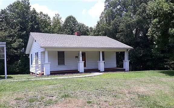 2nd image of 845 Dennis St