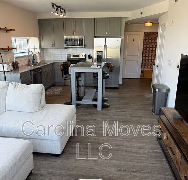 100 E Washington St #68 — Photo 9
