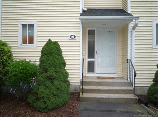 86 Stoneheights Dr, Waterford, CT 06385