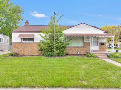 15251 Frazho Rd, Roseville, MI, 48066