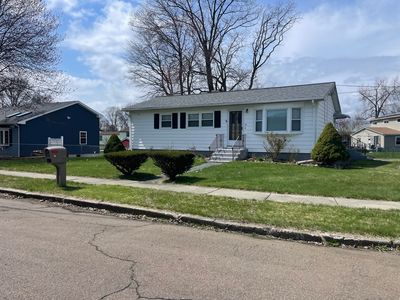 18 Knight Lane, West Haven, CT, 06516