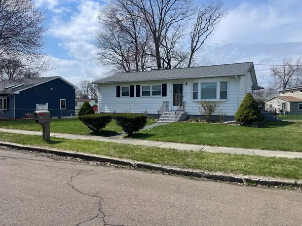 18 Knight Lane, West Haven, CT 06516