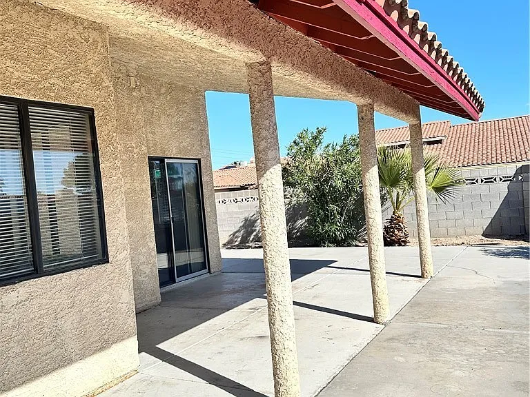 3910 Amy Marie Ct — Photo 17