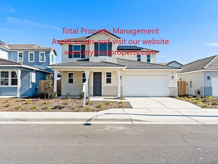 196 N Andrews St — Photo 1