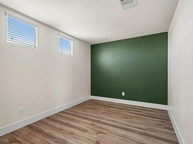 4563 Townwall St — Photo 16