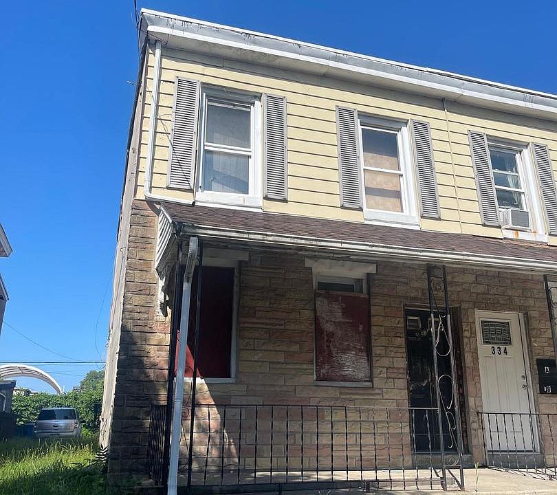 1st image of 332 Kerlin St