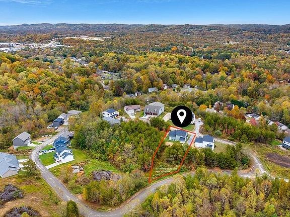 2nd image of 817 Odessa Ln