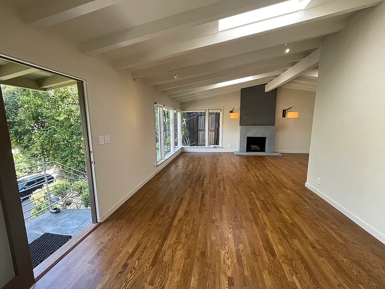 Canyon Oak Dr — Photo 5
