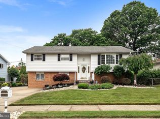 60 Albemarle Rd, Hamilton, NJ 08690