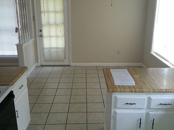 4th image of 4334 Winter Park Dr