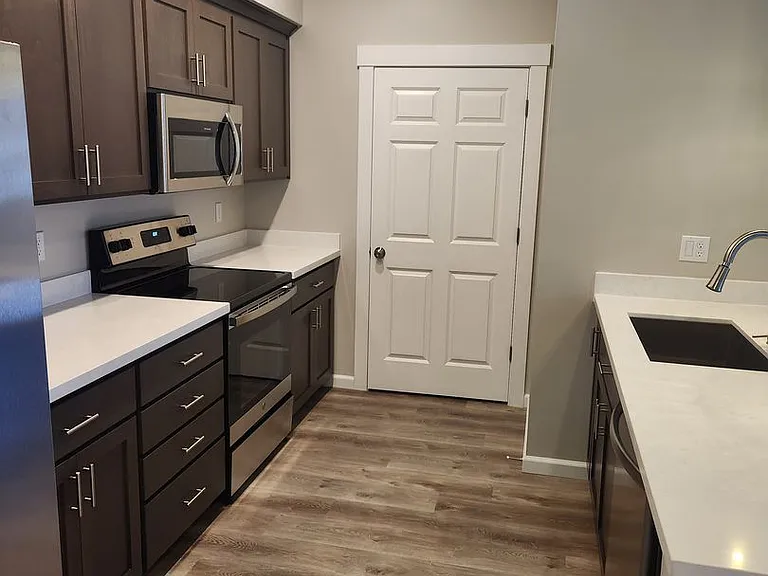410 Apartments in Beautiful Bonney Lake, Washington — Photo 30