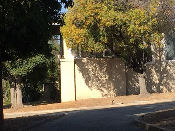 2nd image of 3225 Fair Oaks Ave