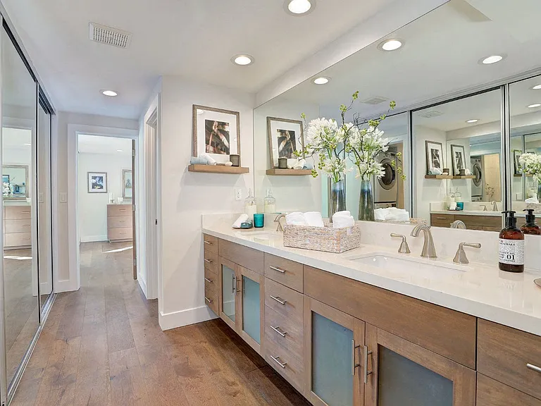 1025 Ocean Avenue — Photo 121