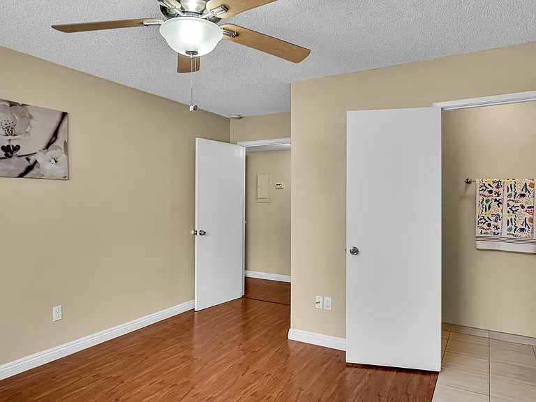 4206-4208 Casa Blanca Lane — Photo 17