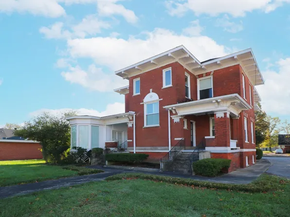 2116 Broadway St, Paducah, KY 42001